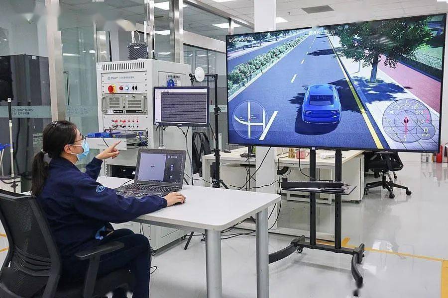 实打实的技术研发派 BEIJING汽车新能源试验中心半日游聚焦网络技术研发